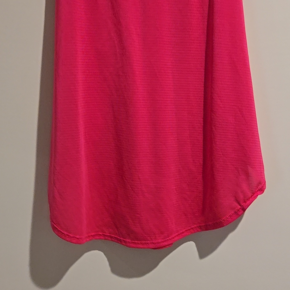 Danskin Now pink top. Size medium. - Picture 3 of 6